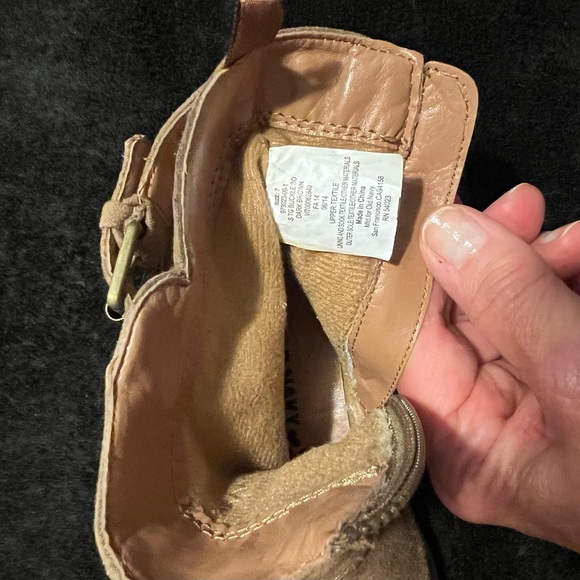 *SOLD*
Old Navy brown faux suede zip up boots - Picture 5 of 5